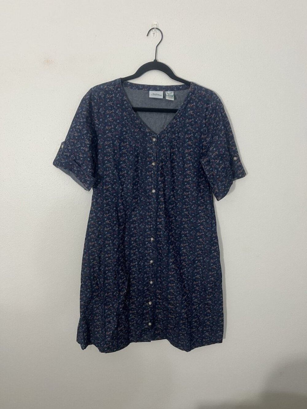 The Vermont Country Store Denim Floral Button Down Dress With Pockets Size Small